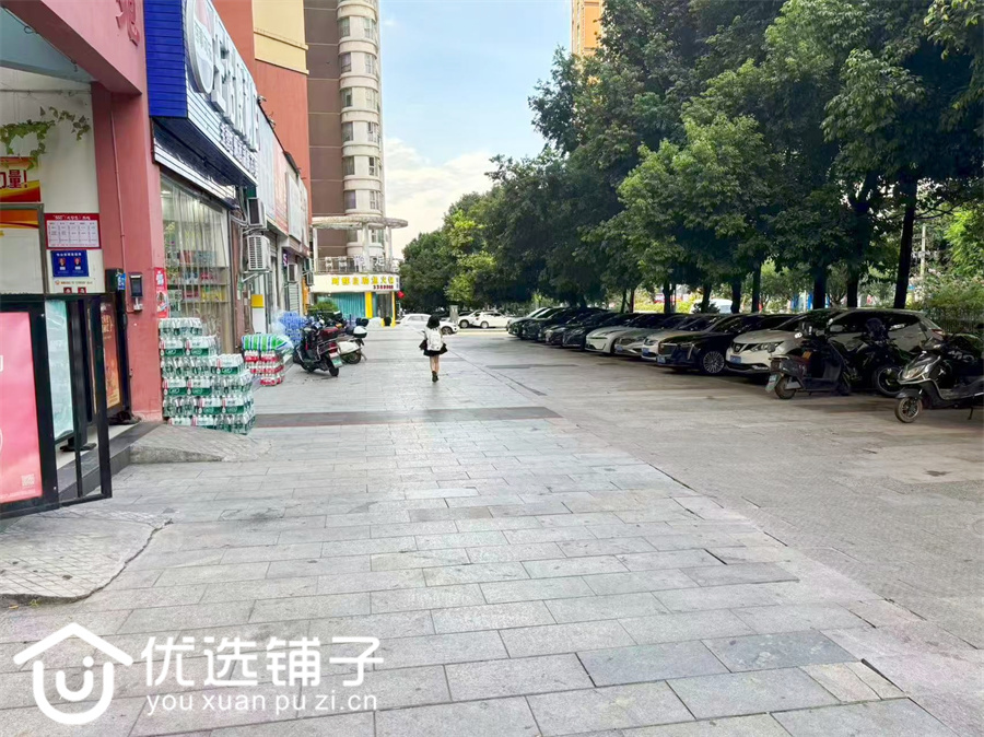 南外升华广场附近40㎡门市低价转让