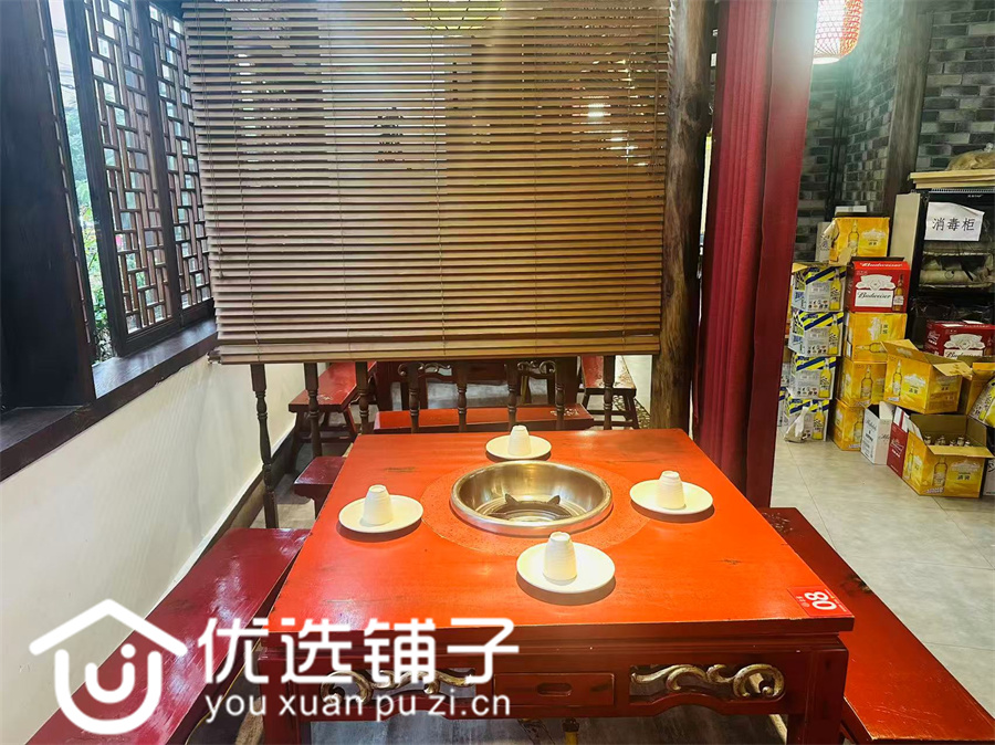 大竹新天地290㎡餐饮转让(可空)(双面招牌)