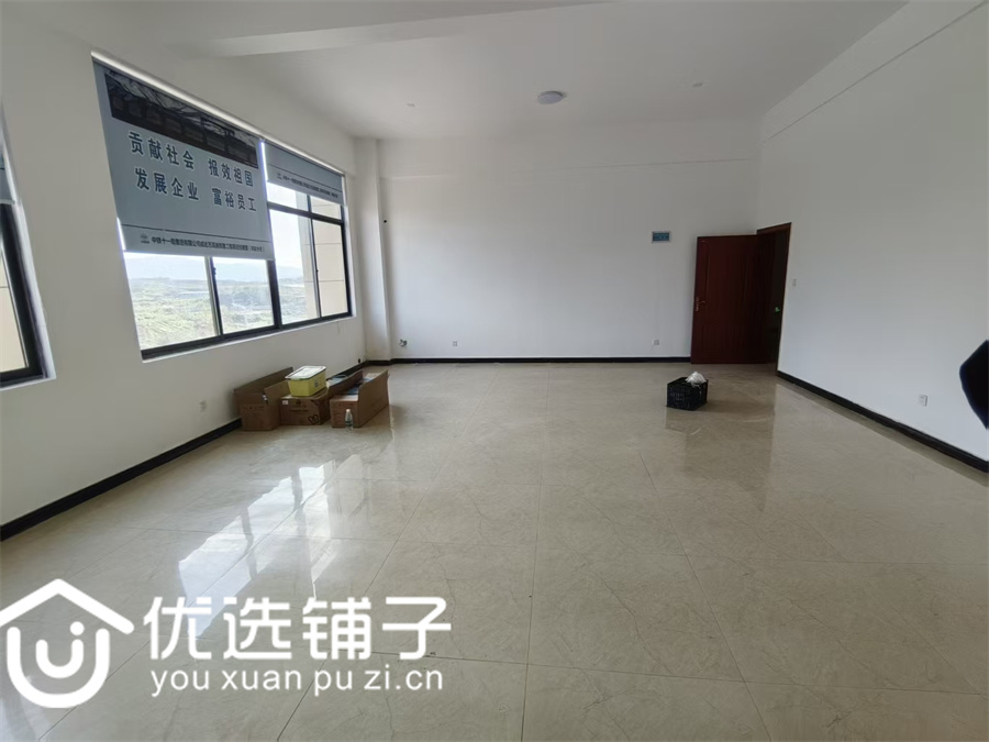 南外一号干道2000平商业办公出租(可分租)