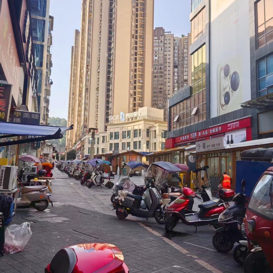 渠县地旺广场50㎡美容美甲店转让