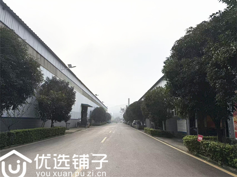 南外七河路635-1700平方米厂库房出租