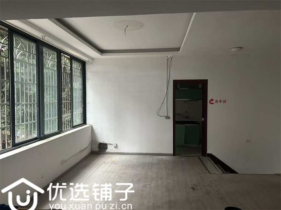 渠县地旺广场70平门市出租