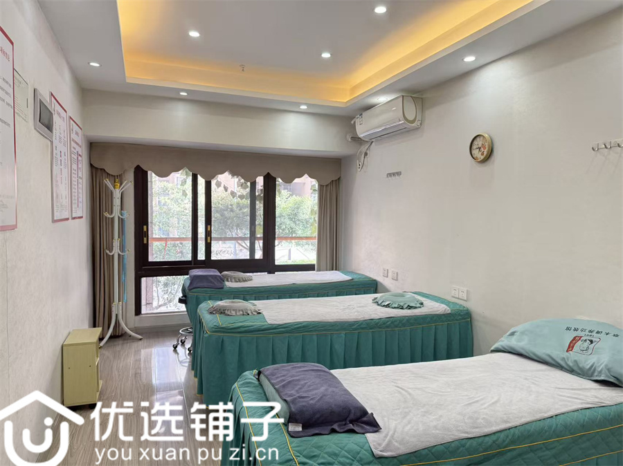 西外中迪公馆130平美容院转租(便宜出手)