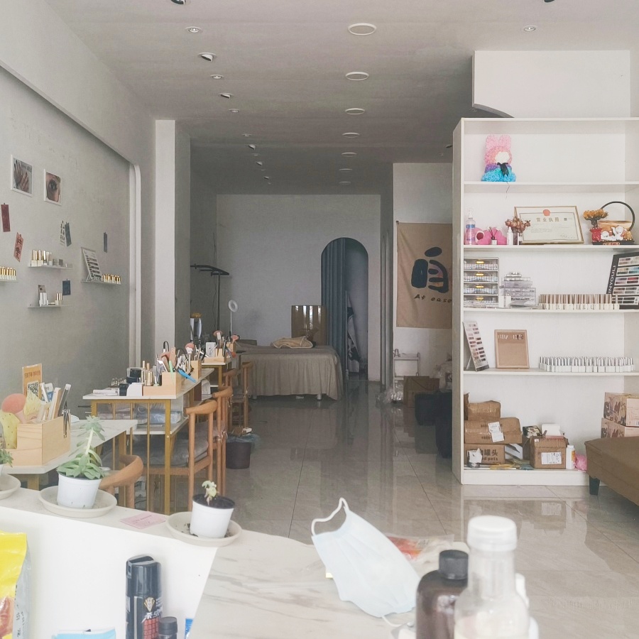 市内步行街60㎡商铺出租