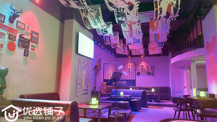 市内大西街120㎡酒吧转让