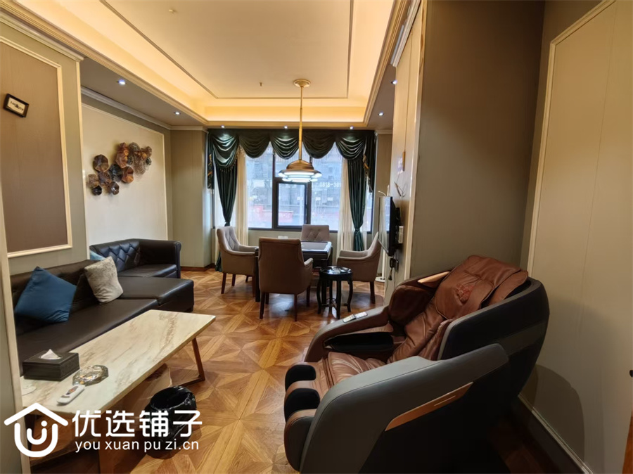 南外升华广场1750平商业出租(可分租)