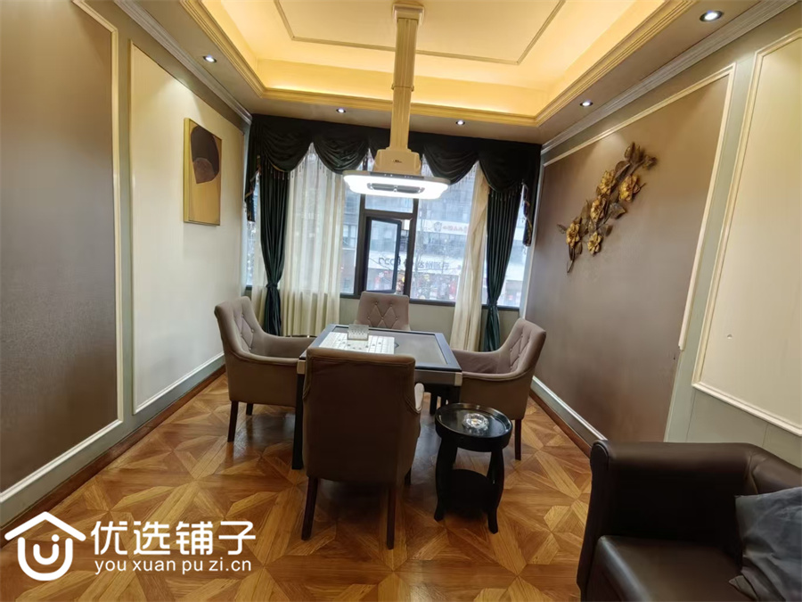 南外升华广场1750平商业出租(可分租)