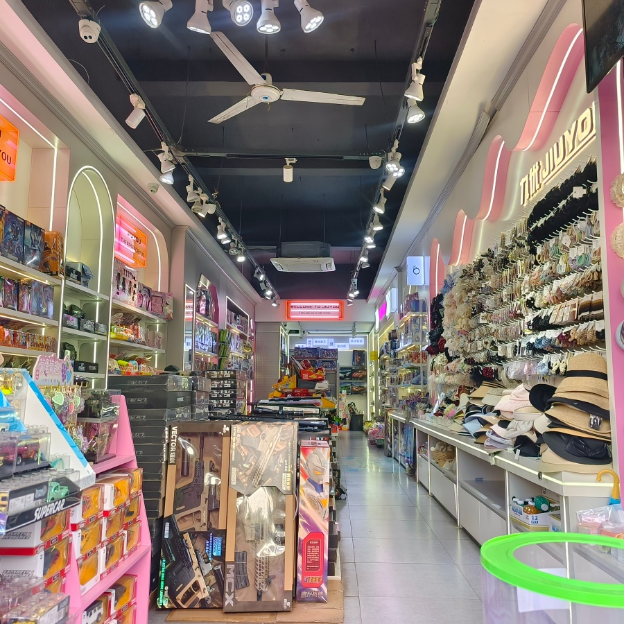 市内达一中对面63㎡商铺出租