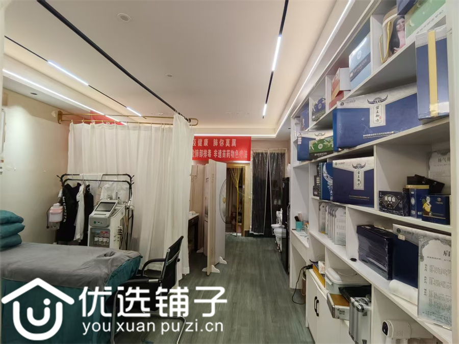 南外南庭春天附近50平美容院转让(楼上楼下100)