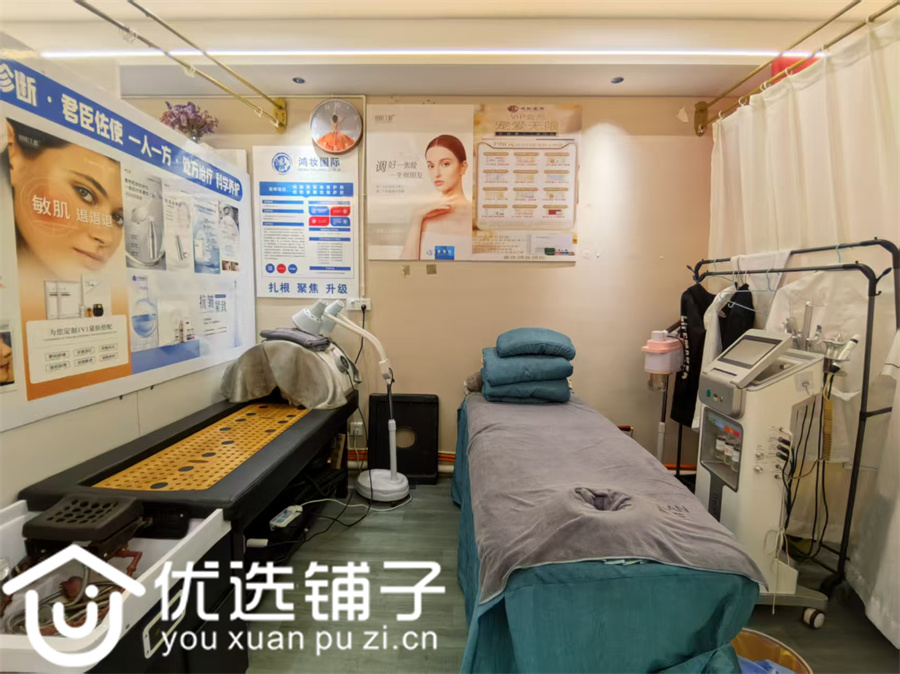 南外南庭春天附近50平美容院转让(楼上楼下100)