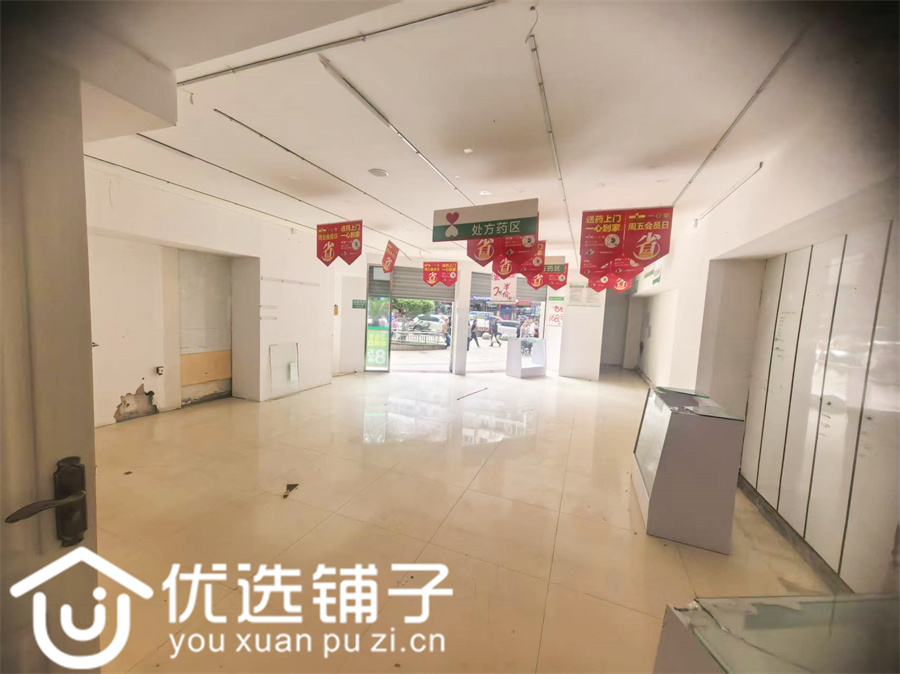大竹.竹海路西段80㎡商铺出租(可用面积160)