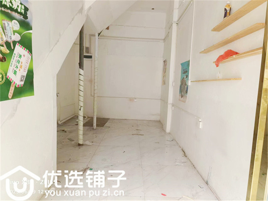 南外南大街对面13㎡商铺出租