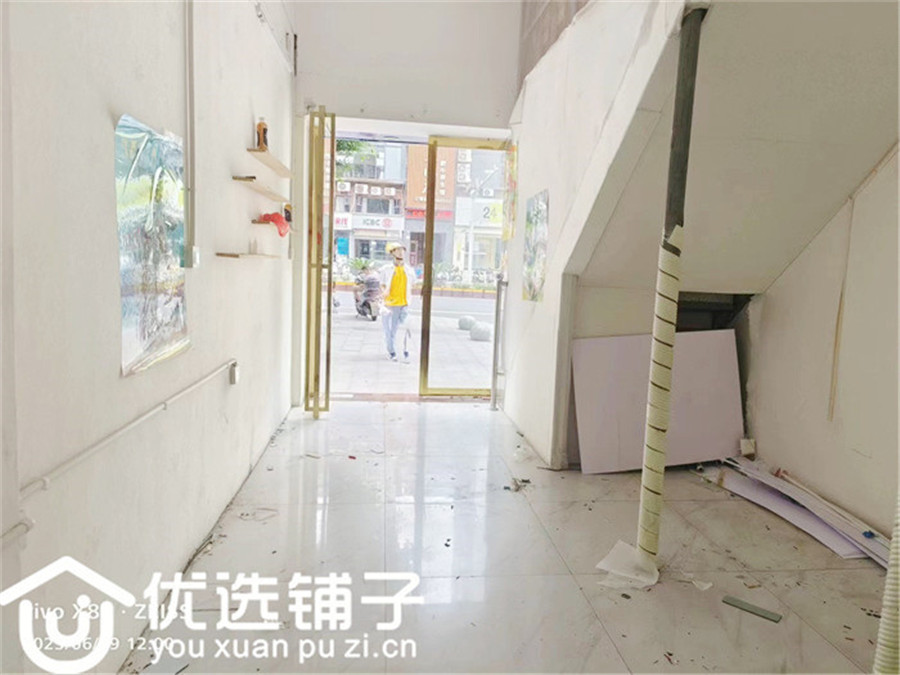 南外南大街对面13㎡商铺出租