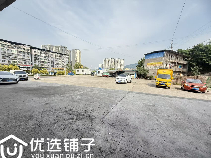 西外达钢东大门附近600平厂库房出租(可分租)