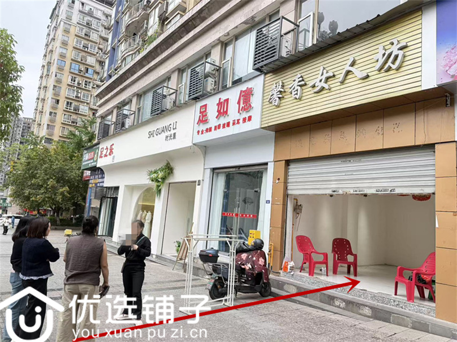 西外国粮旁60平旺铺房东直租(无转让费)
