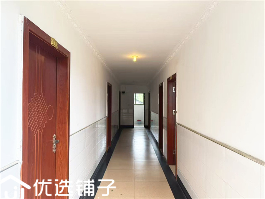 市内凤凰山800平农家乐便宜出租