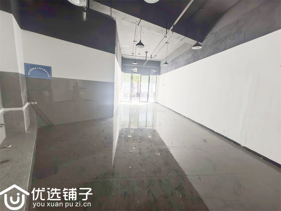 西外四季花城65㎡门市出租(可外摆)