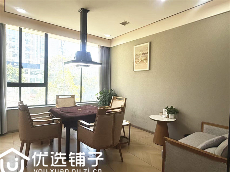 西外高望都十字路口400平茶楼转让
