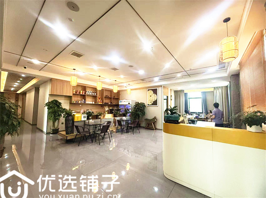 西外高望都十字路口400平茶楼转让