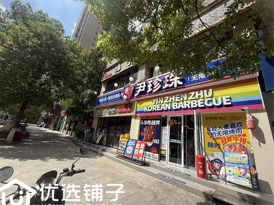 南外升华广场对面285平餐饮店转让(水电气三通)