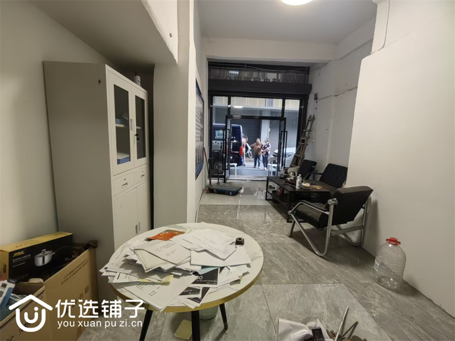 市内文家梁33平门市5千出租(原办公室)