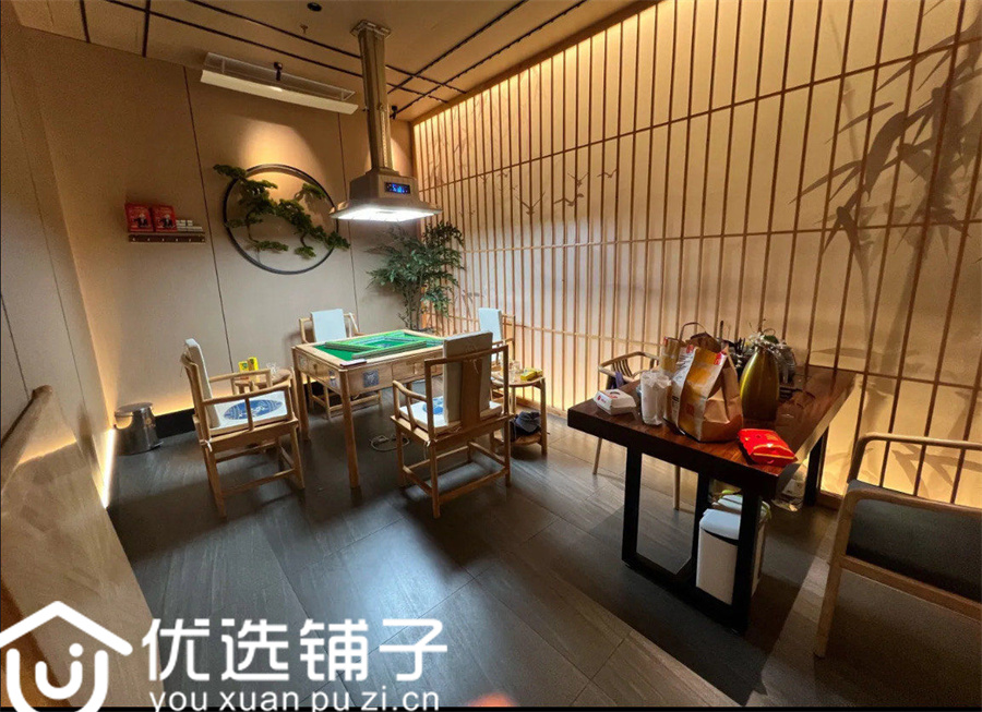 市内中心广场2500平大型酒店茶楼转让或招合伙人(可分转)
